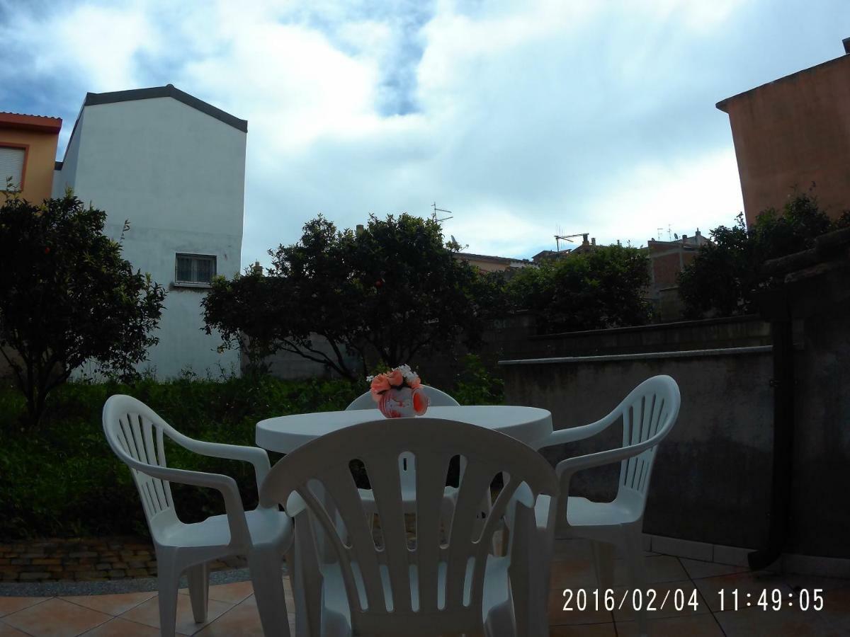 Nonna Defenza Appartement Teulada Buitenkant foto